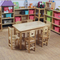 安全によって円形にされる端が付いている木製の幼稚園の教室の家具のテーブル